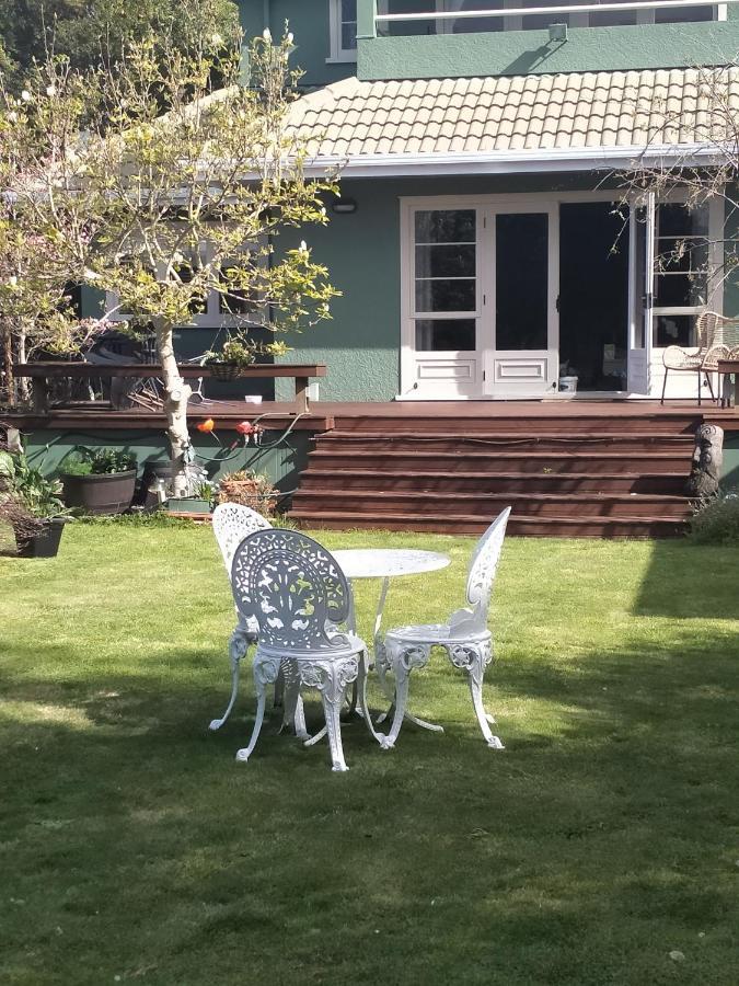 Amberly House Rotorua Bed and Breakfast Exteriör bild