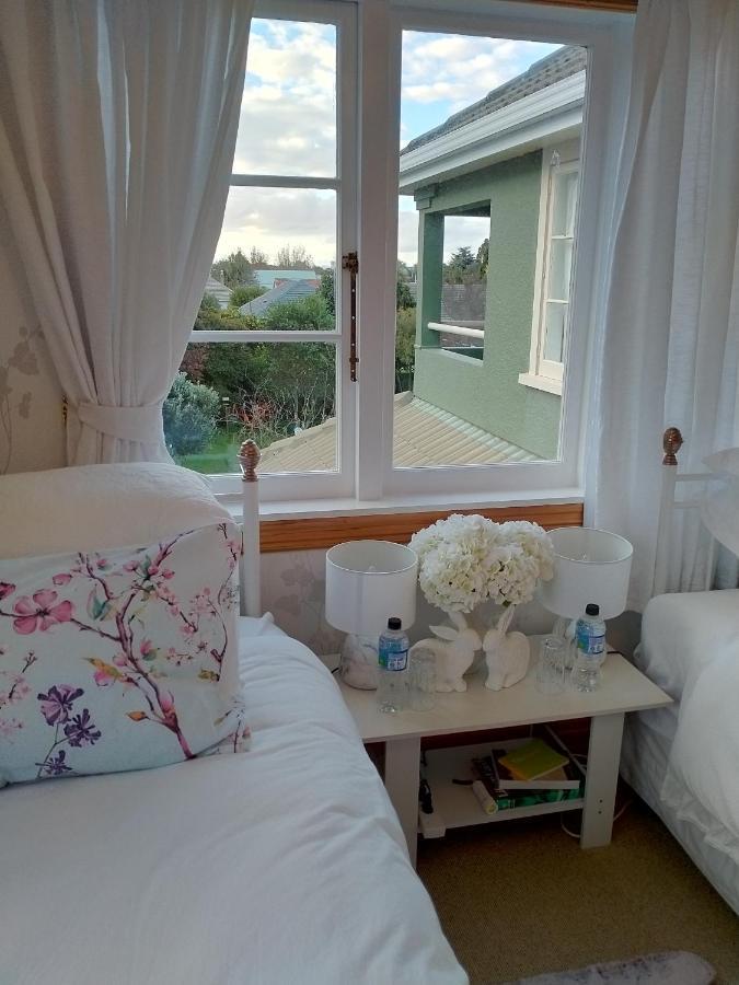 Amberly House Rotorua Bed and Breakfast Exteriör bild
